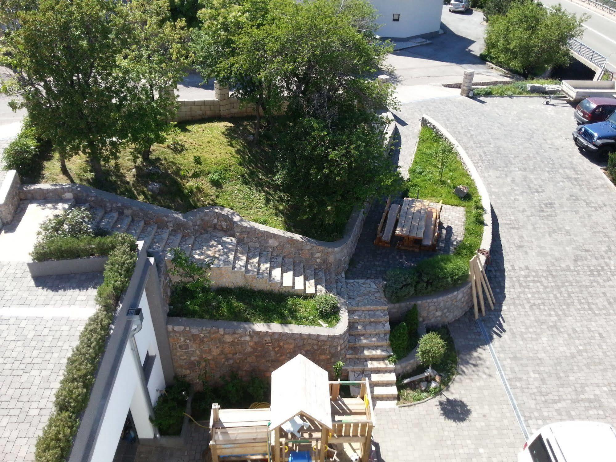 Bc Apartments - Mit Zentralheizung Senj  Luaran gambar